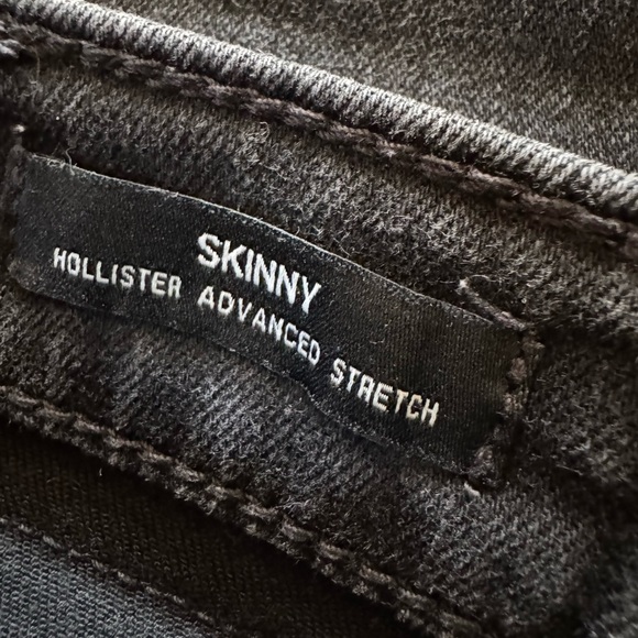Hollister Advanced Stretch Skinny & Stacked Skinny Jeans Bundle Size 31X30 - Picture 6 of 9